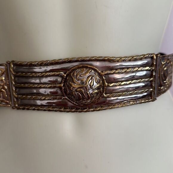 Unique Vintage 80s silver & gold statement belt with‎ black leather band main image 7